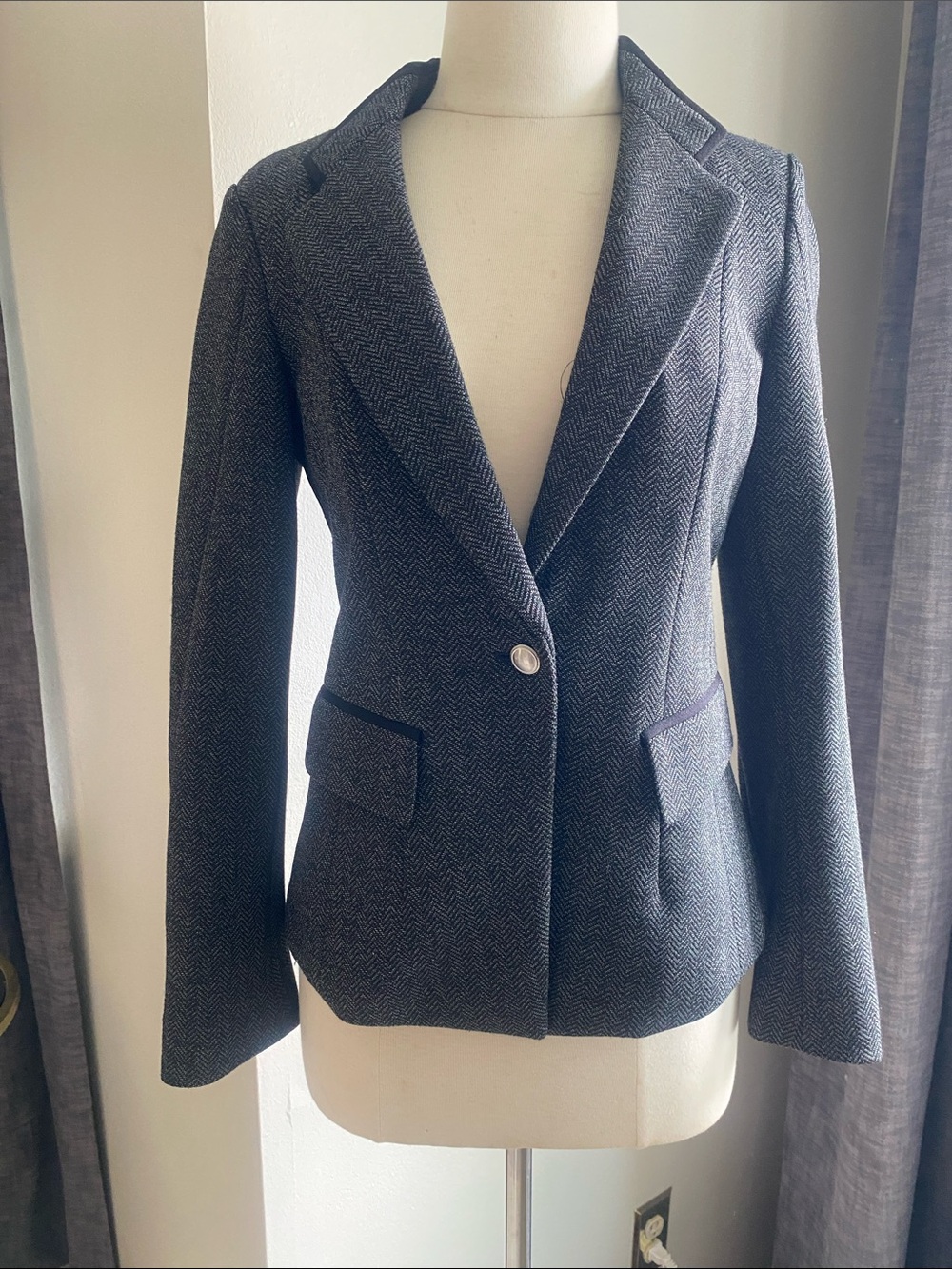 WHBM Women's Tailored Herringbone Blazer - Black/Gray